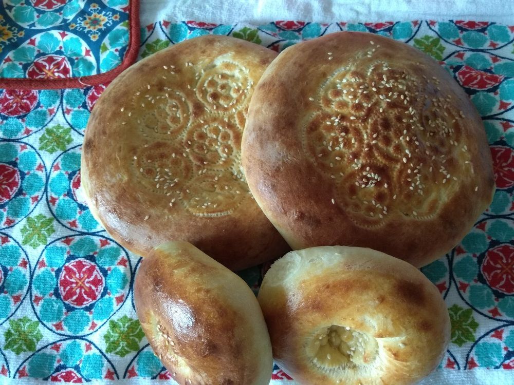 Горячая домашняя лепешка