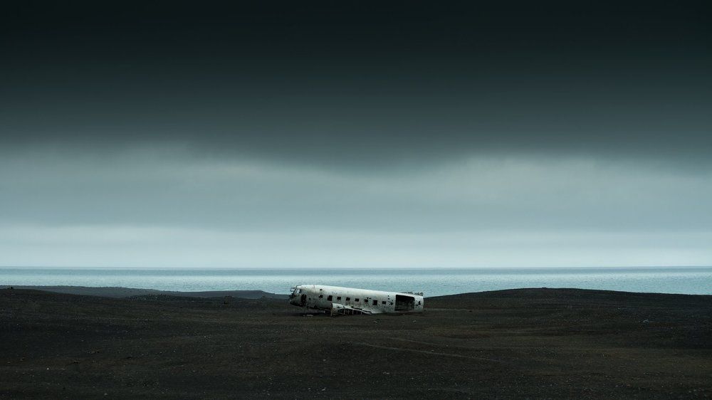 N63.4590846°, W19.3652755°