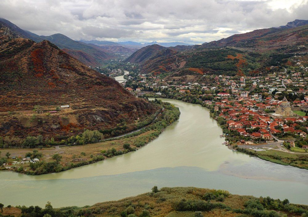 Грузия. Слияние рек..