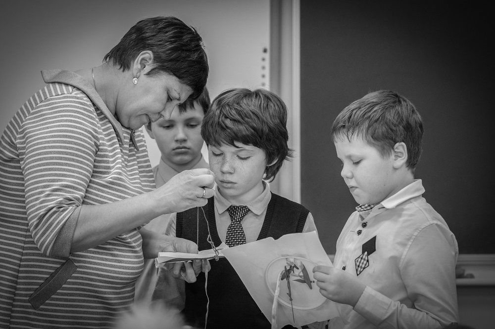 На уроках труда.