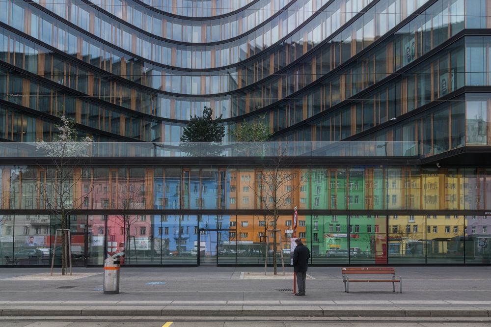 Один в городе