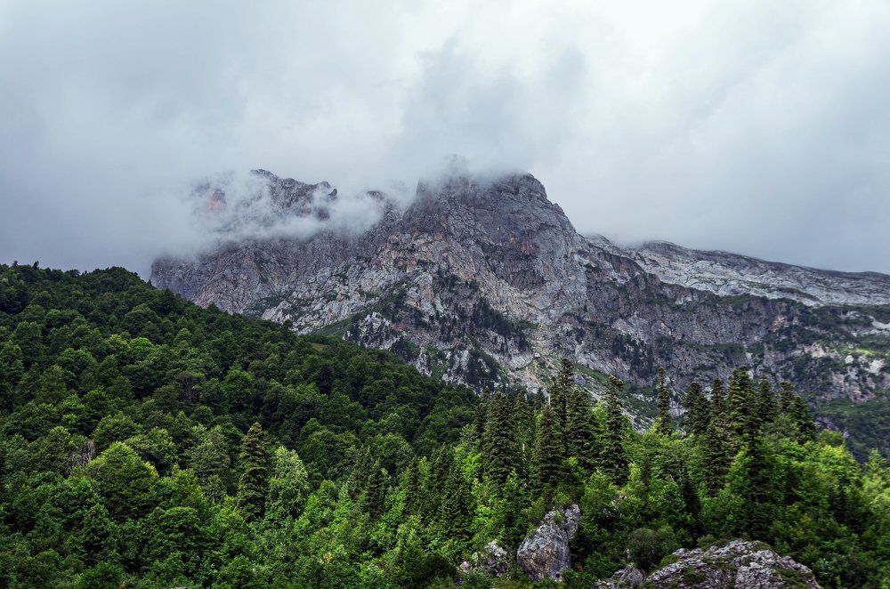 Гора Фишт под одеялом
