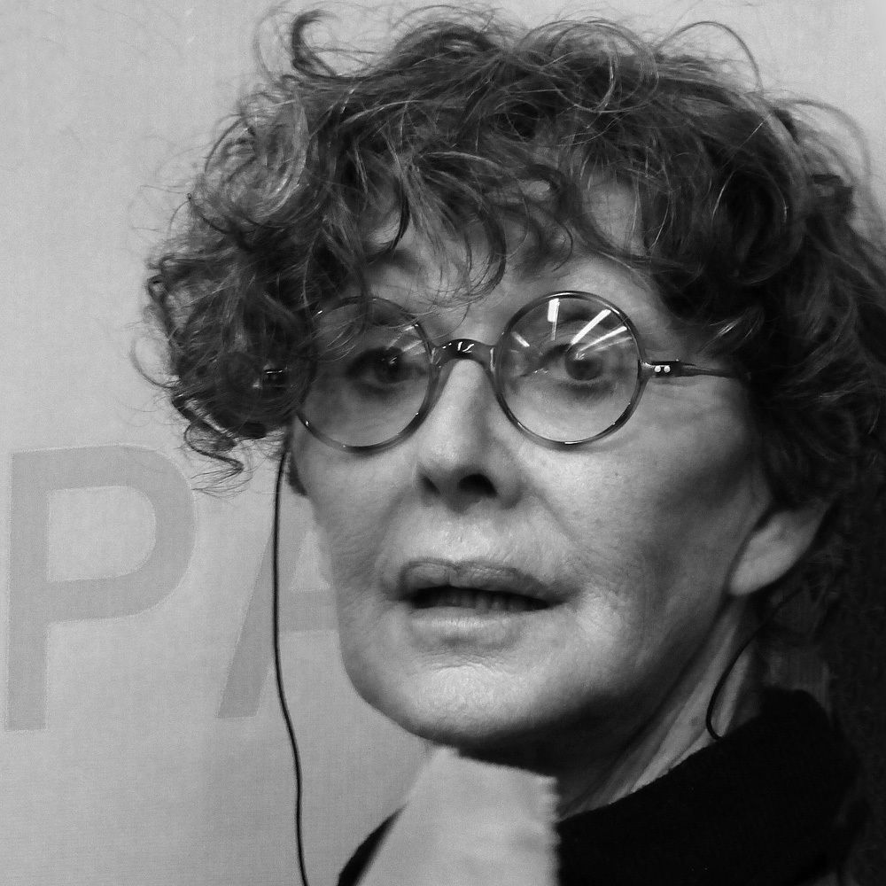 Portrait of Sara Moon