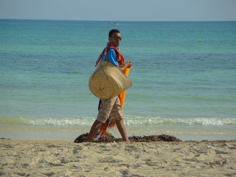 Торговец платками