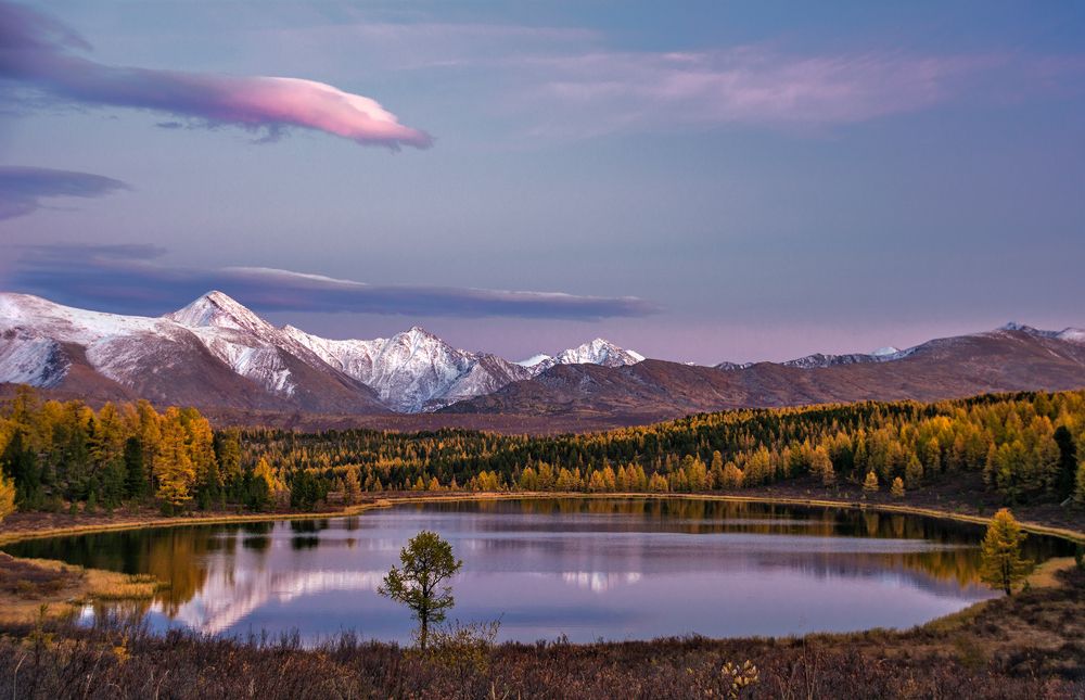 Сентябрьский вечер на озере..