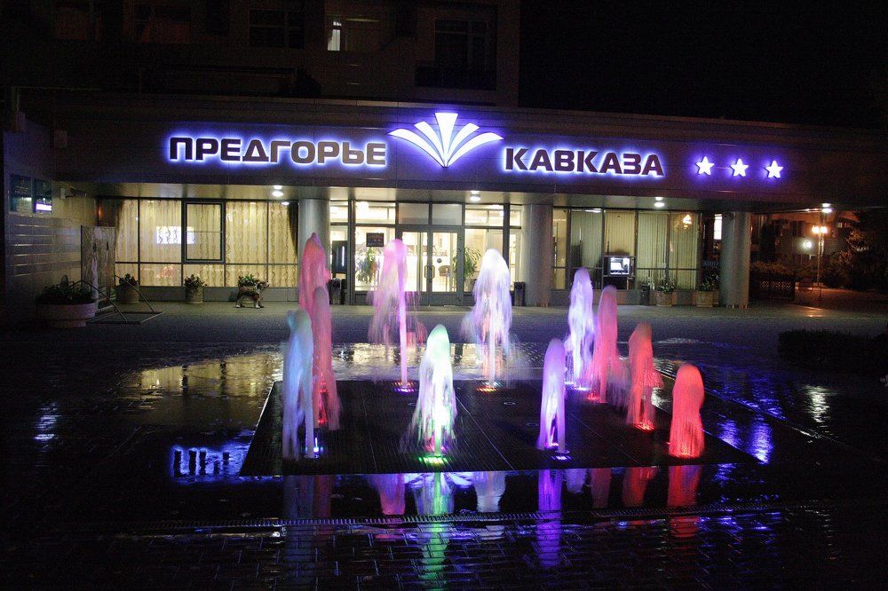 Фотография автора Владимир Николаев