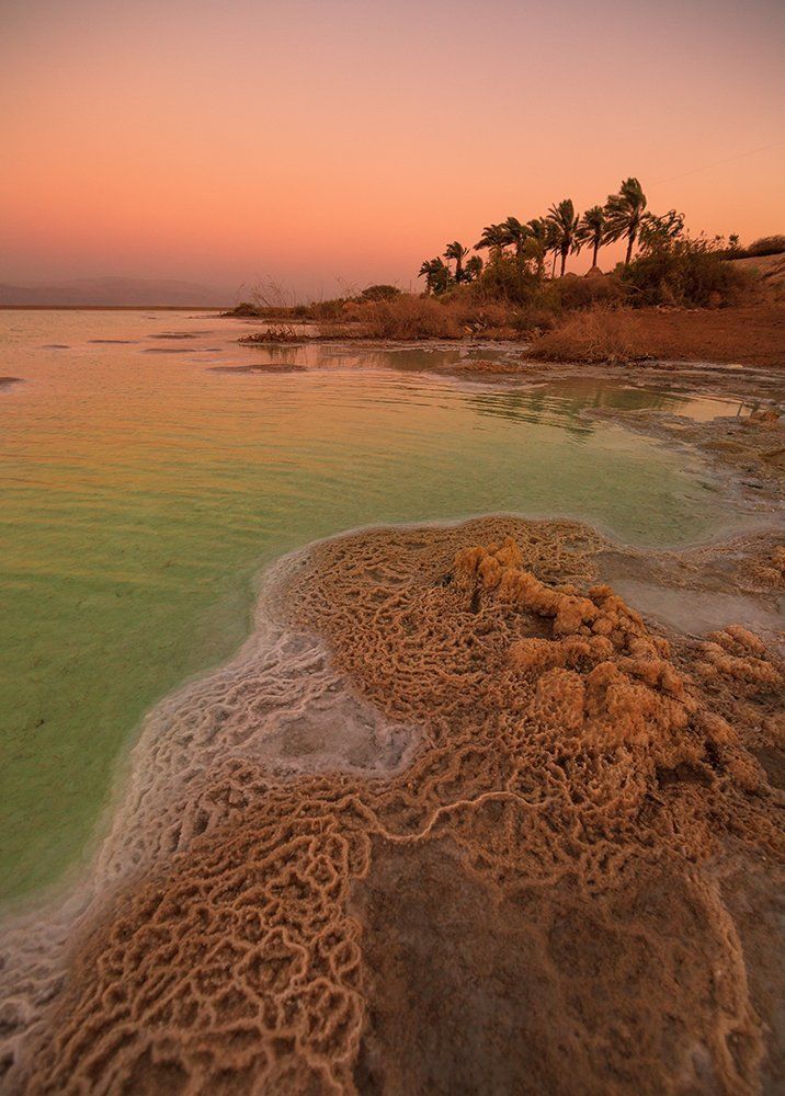 Рассвет мертвого моря