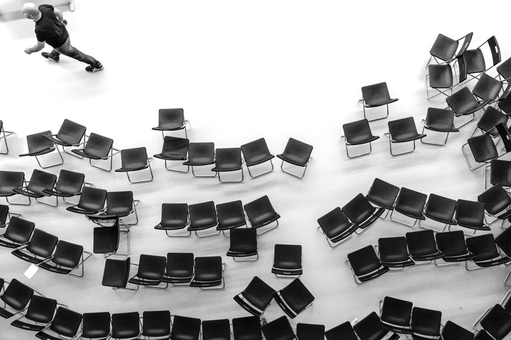 Домой. Картинки с выставки.