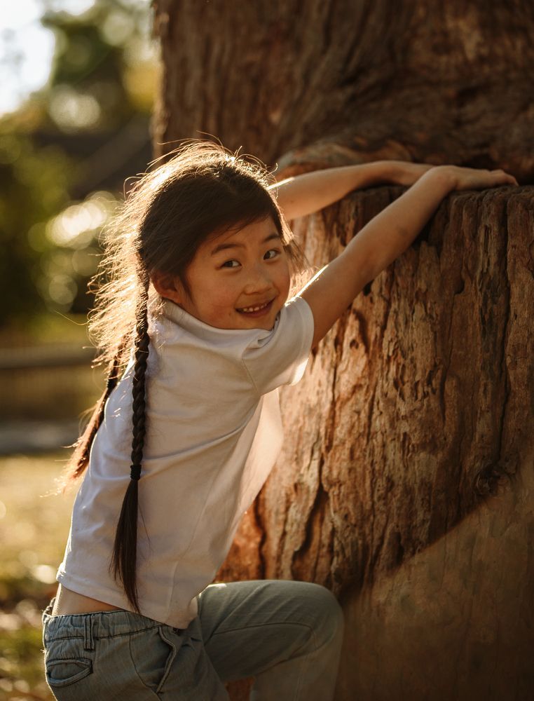 I can climb that tree!