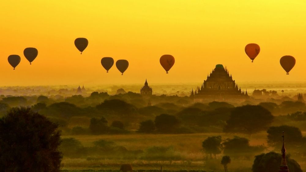 Balloons in the lost city