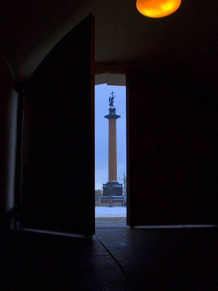 В этом городе живет сказка.