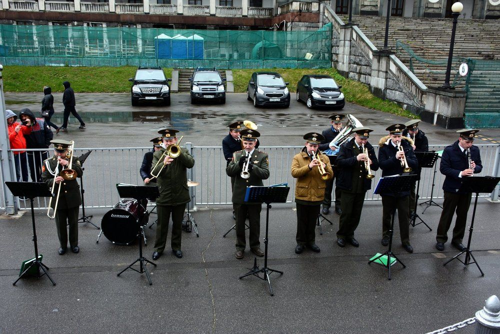 Так провожают пароходы.....