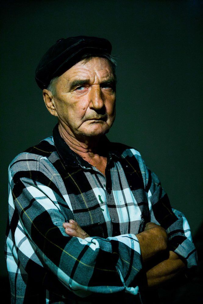 Суровый дядька