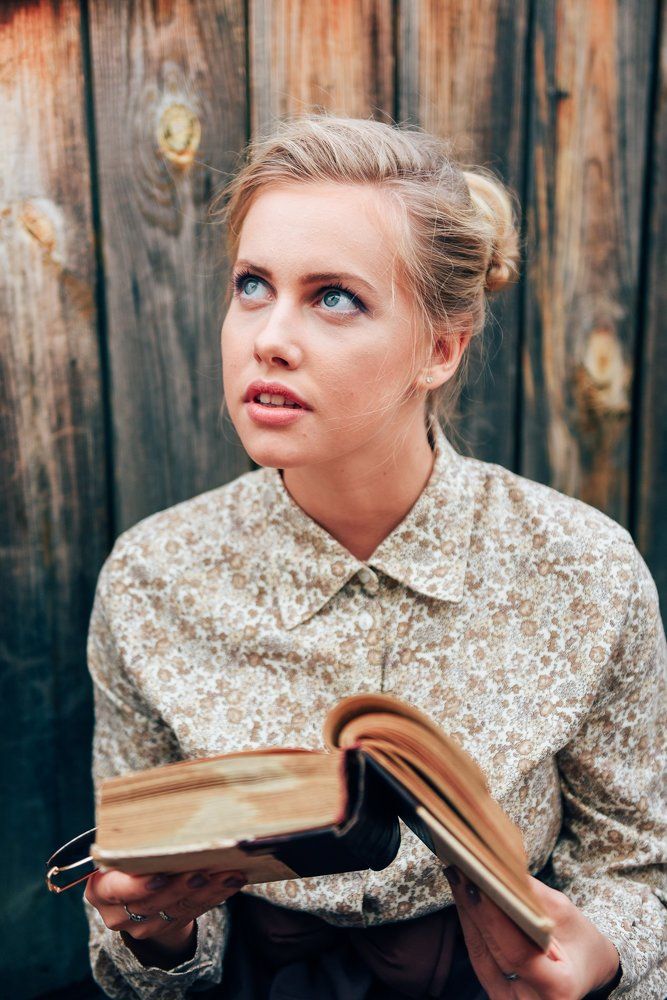 В книгах истина