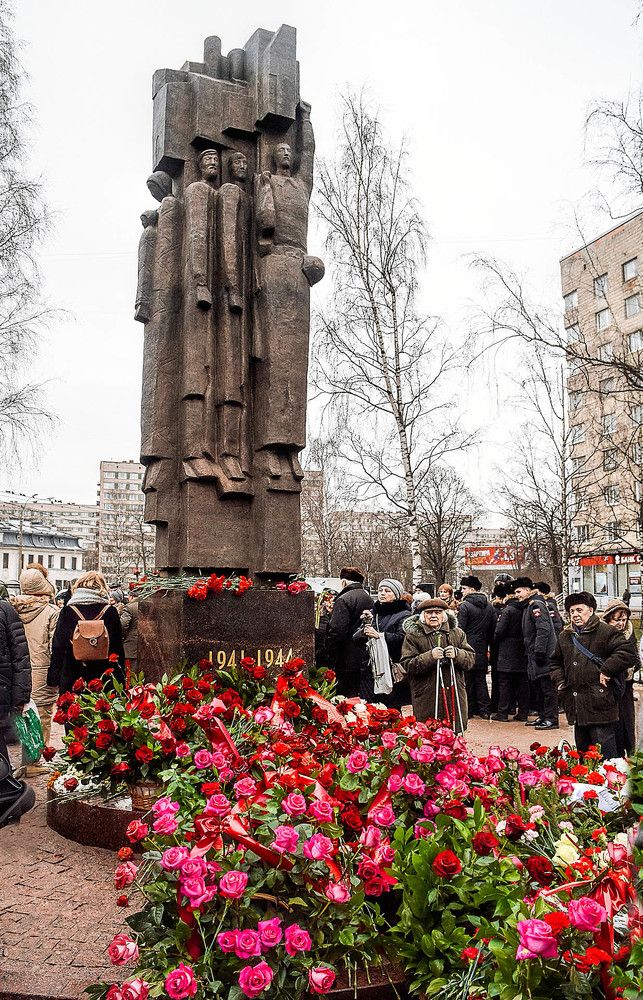 Монумент «Мужеству ленинградцев, отстоявших наш город»