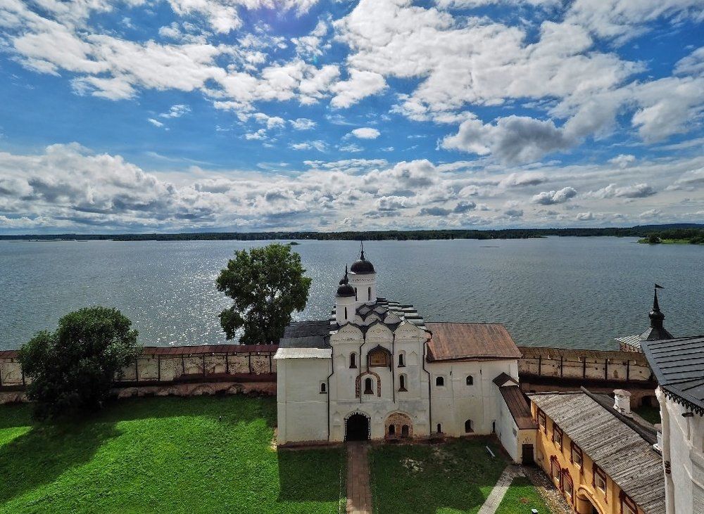 Кирилло-Белозерский монастырь
