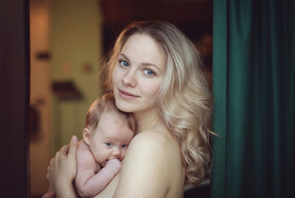 Материнство