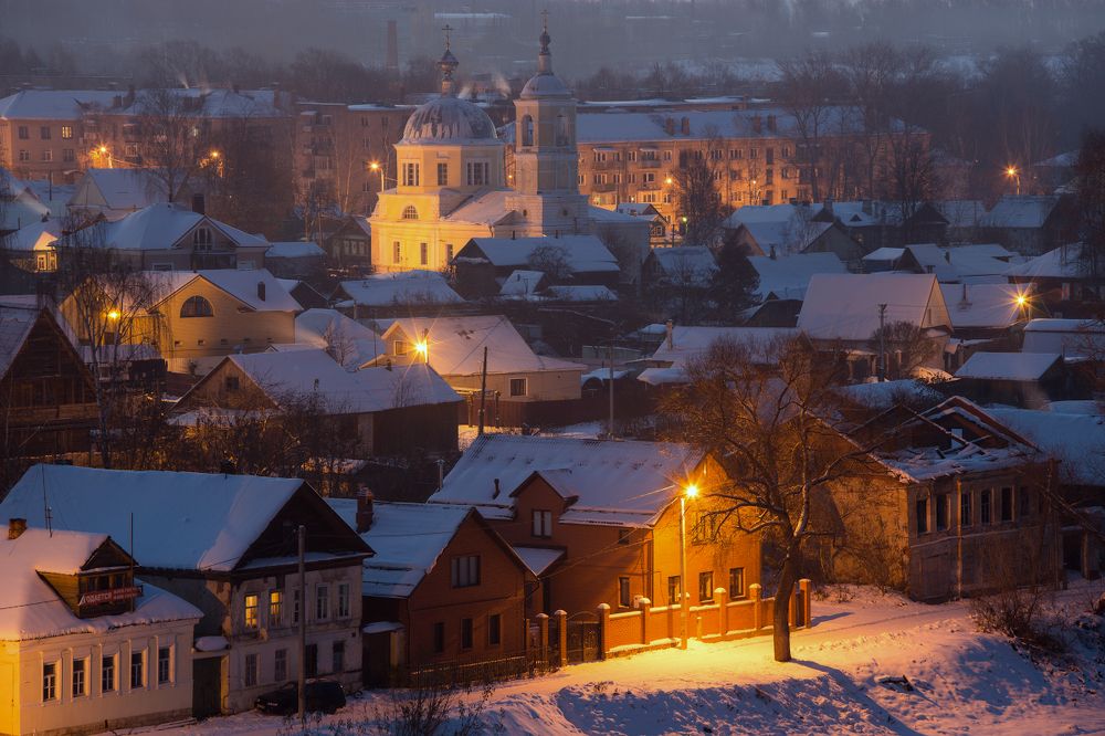 Ночь, дерево, фонарь...