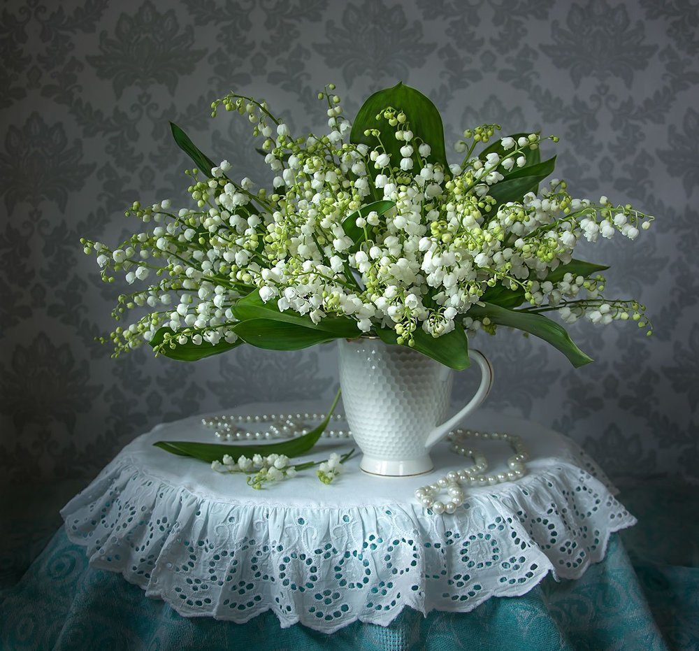 Ландыши с жемчугом.