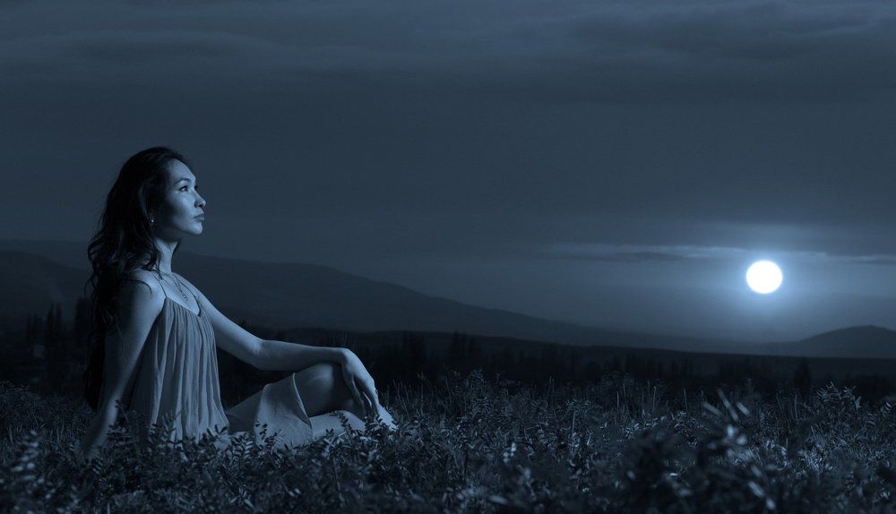 Девушка по имени Лунный Цветок