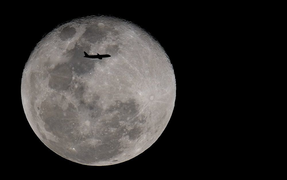 moon on plane