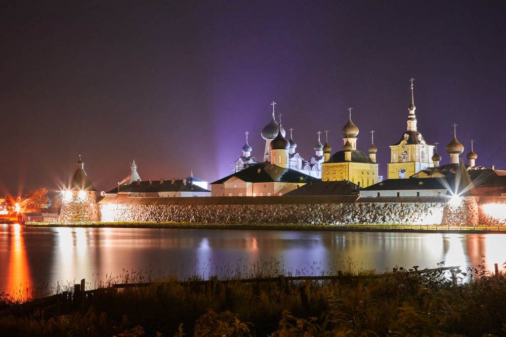 Свет Соловецкого монастыря