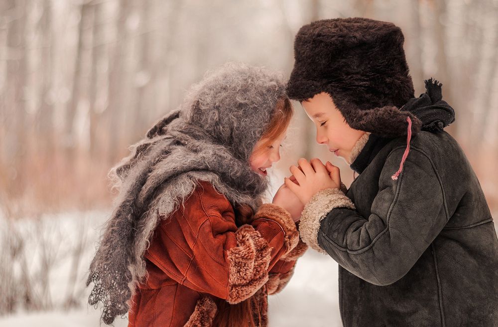 Зимняя сказка для Поли и Сережи