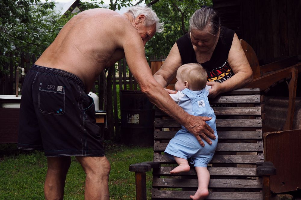 Помощь поколений