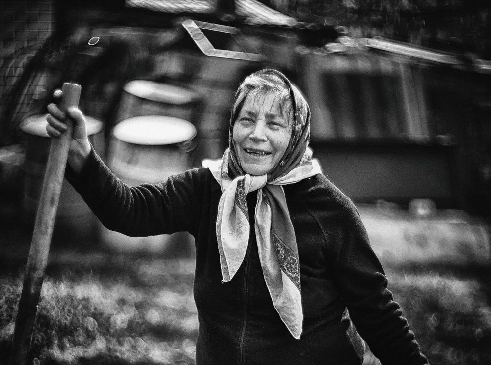 Дачница бабушка Валя