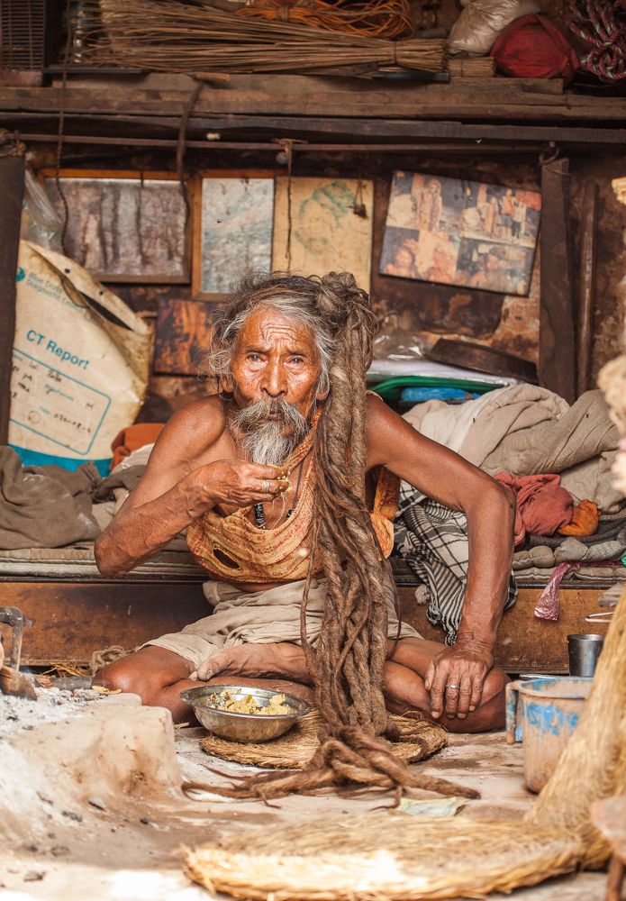 Несвятые святые...