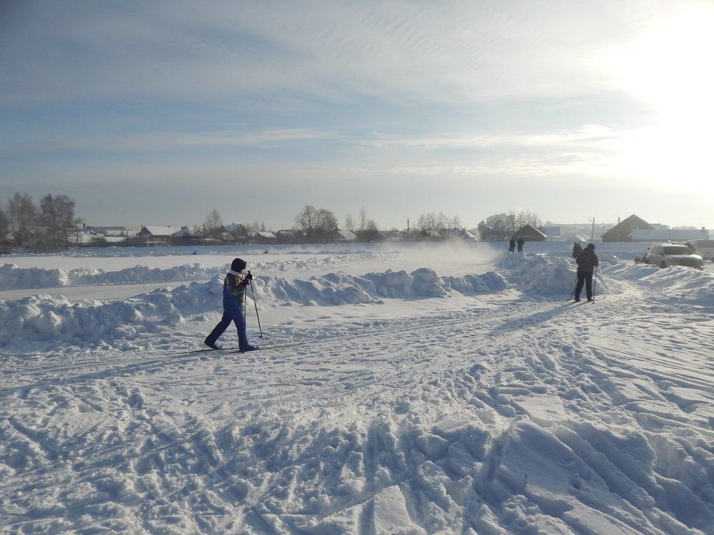 Гонка.Лыжники.