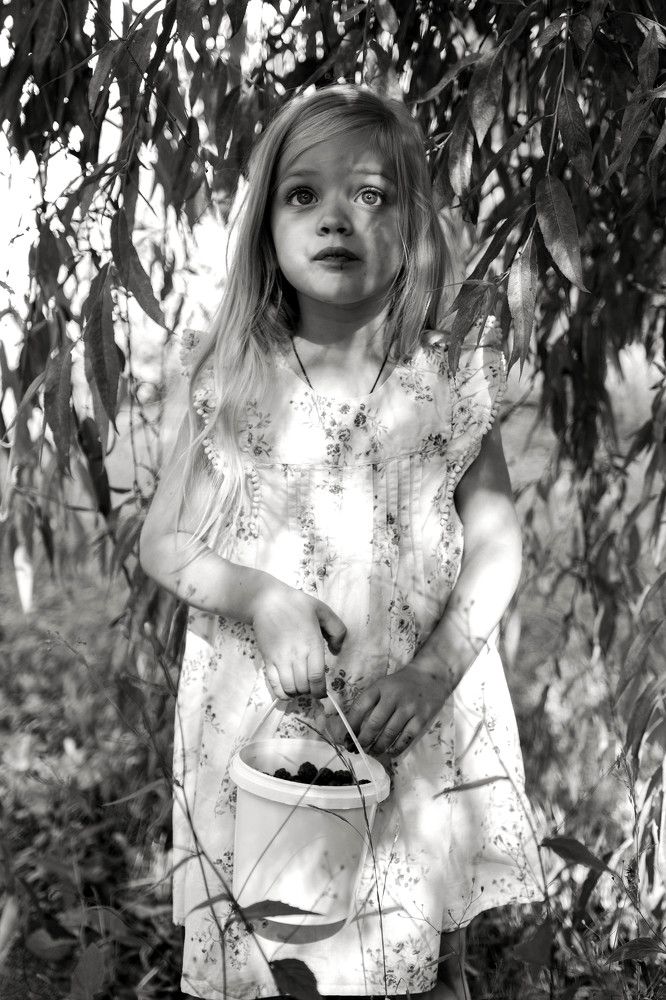 Маша и ягоды