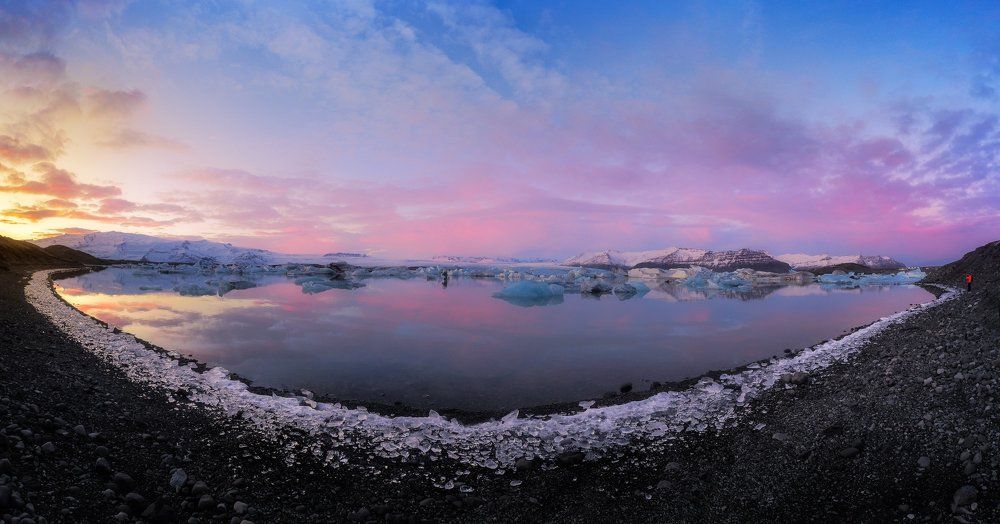 Glacier lagoon