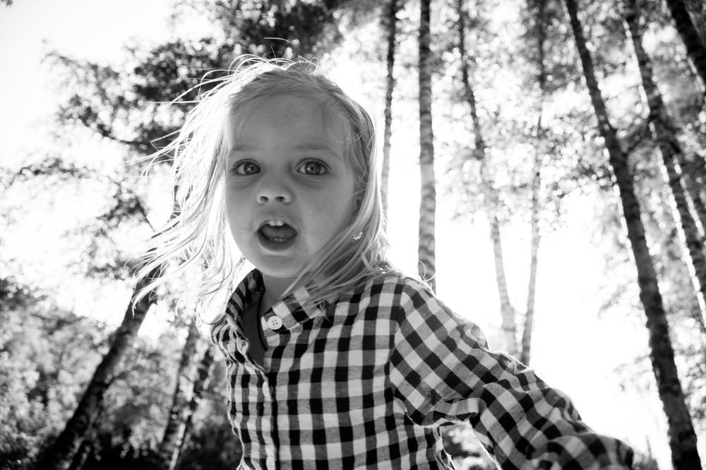 Мария в берёзовом лесу