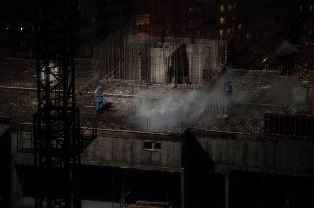 Город растет и ночью