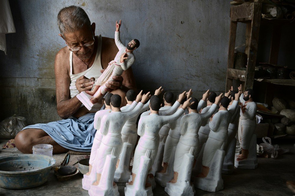 Maker of God ! Or Worshiper