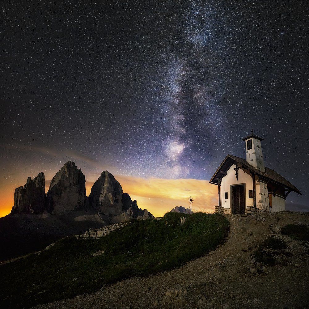 Chiesetta al Locatelli