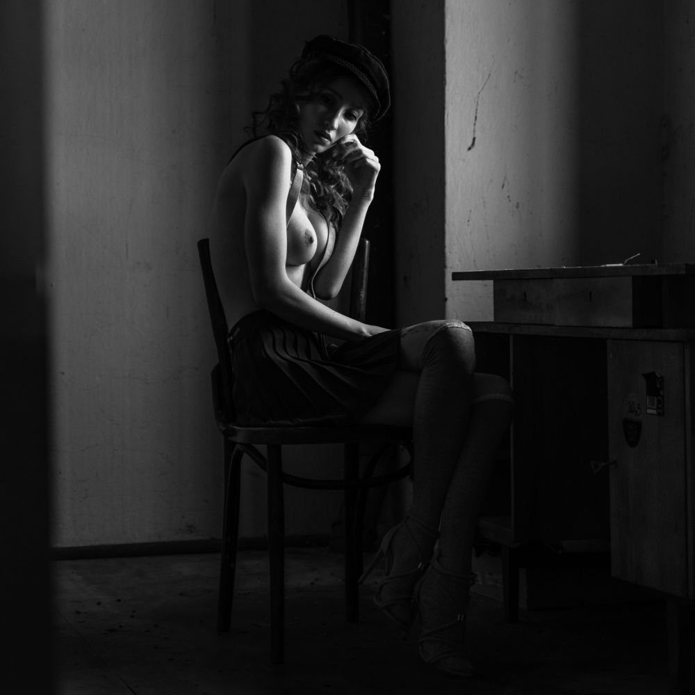 I sit and I think - Я сижу и думаю