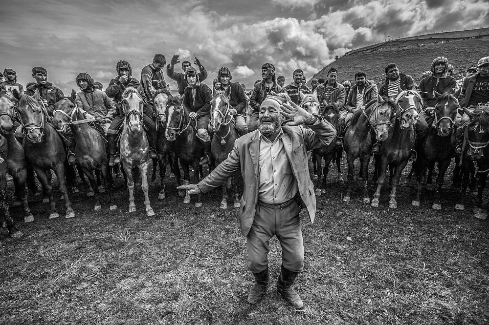 Танцуй, пока молодой)