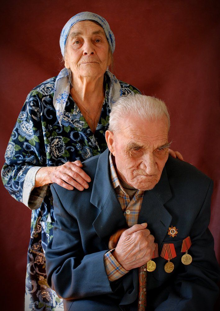 Дней минувших не забыть