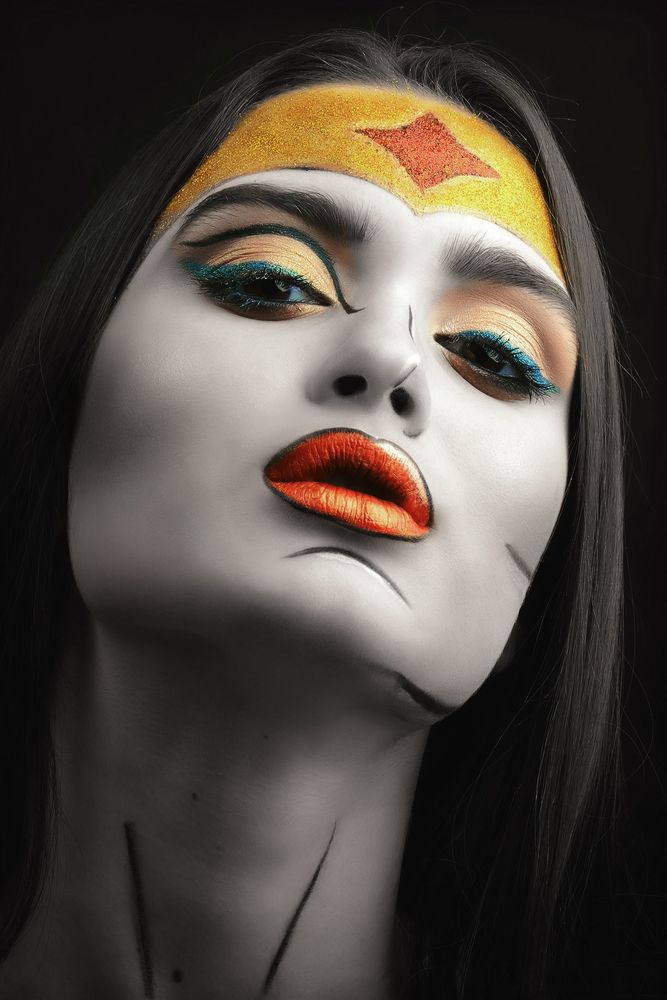 Чудо женщина