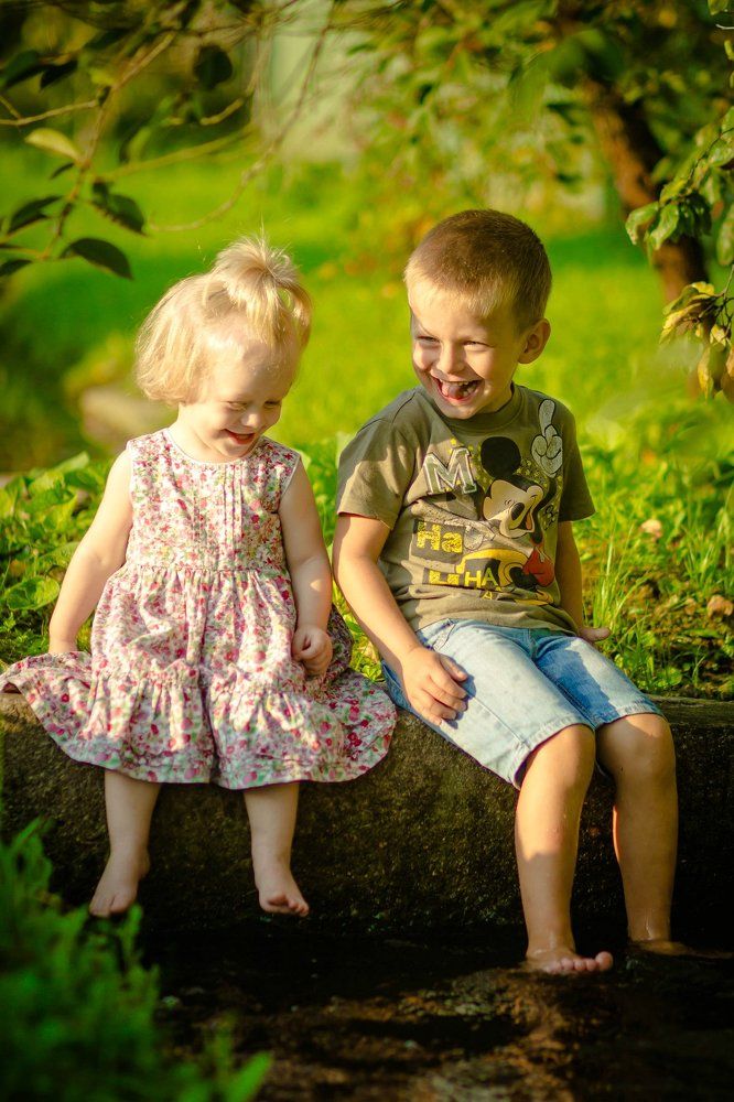 брат и сестричка