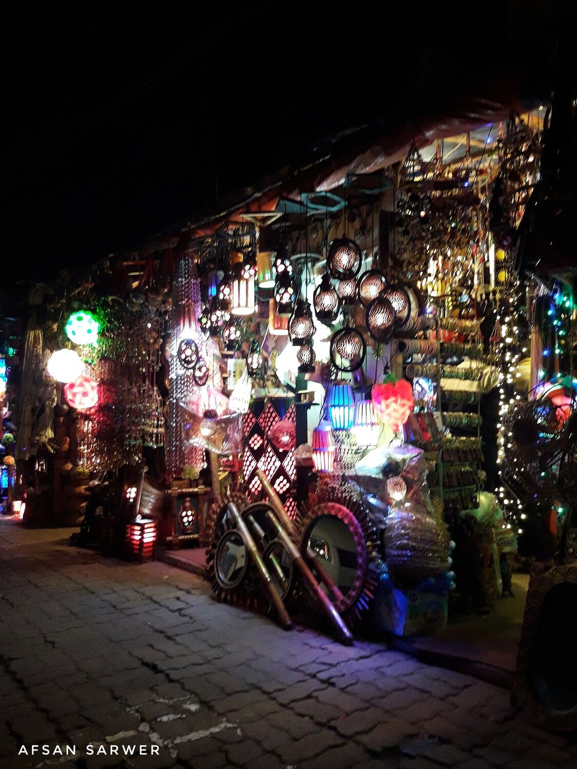 Street Shop