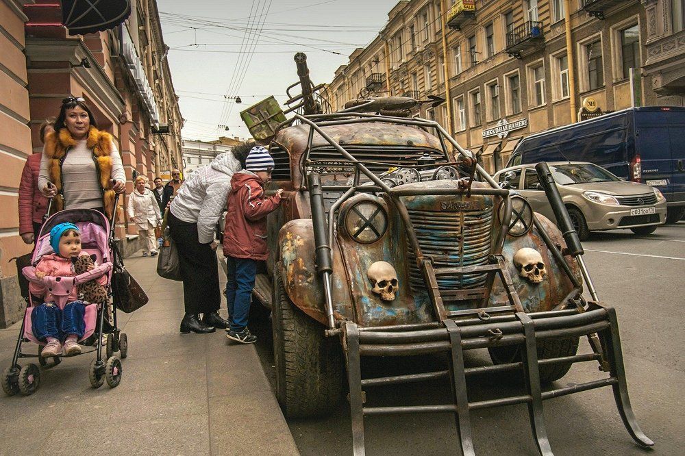 Автомобиль.