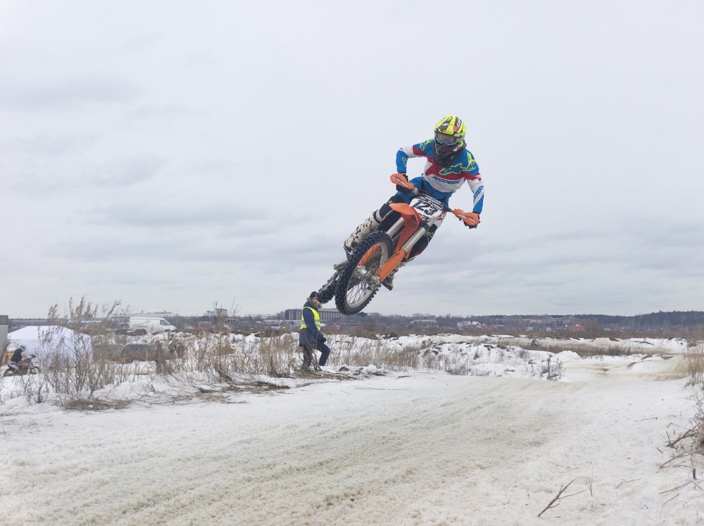Управляемый полёт !