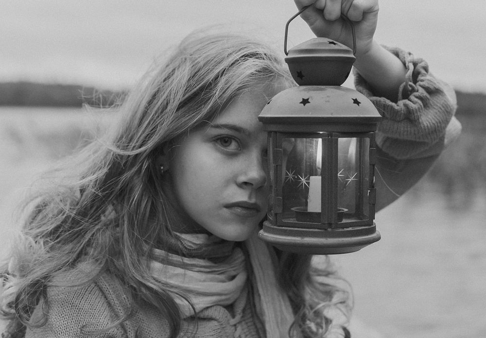 The eyes of her daughter.