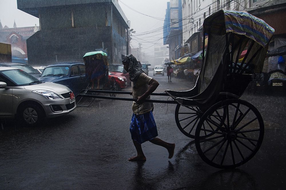 THE HERITAGE CITY AND THE HERITAGE VEHICLE
