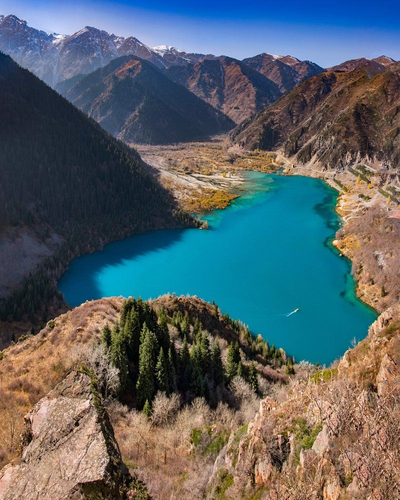 Иссык на рассвете.