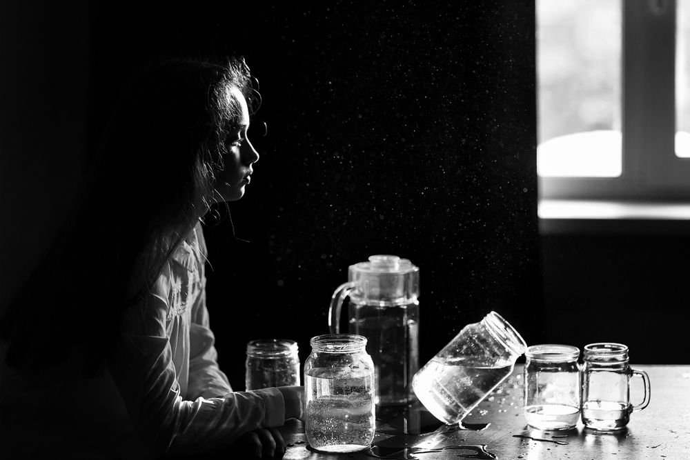 Портрет с банками