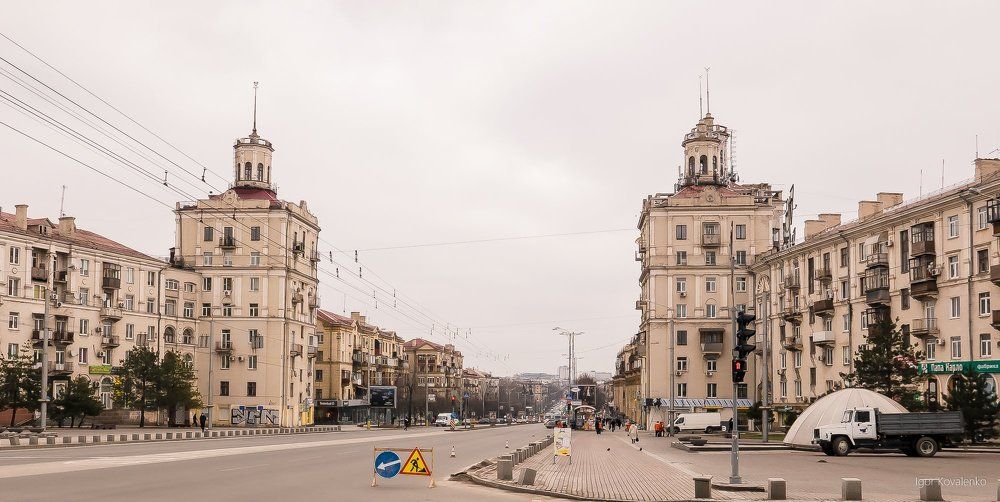 дома близнецы